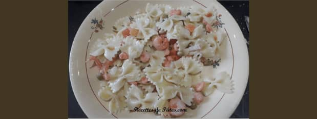 Salade de Pâtes crevettes macédoines